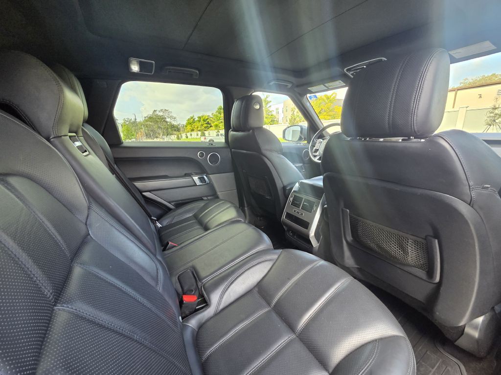 2017 Land Rover Range Rover Sport Image 30
