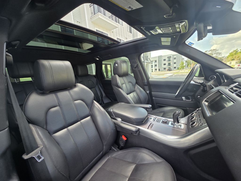 2017 Land Rover Range Rover Sport Image 33