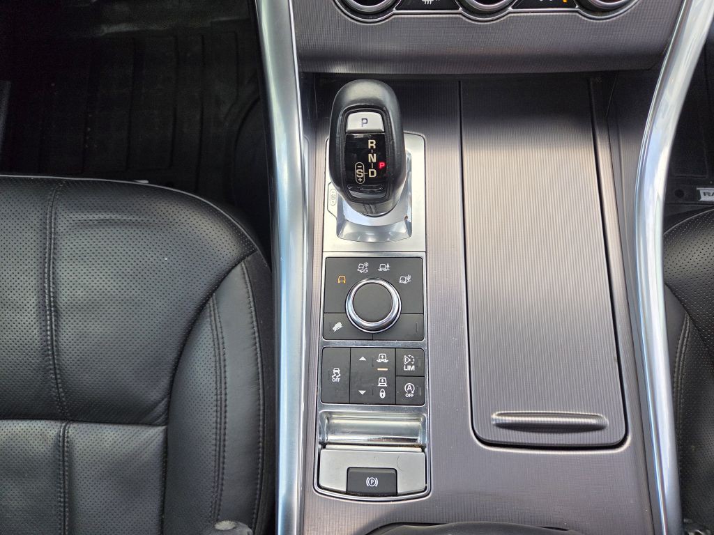 2017 Land Rover Range Rover Sport Image 47