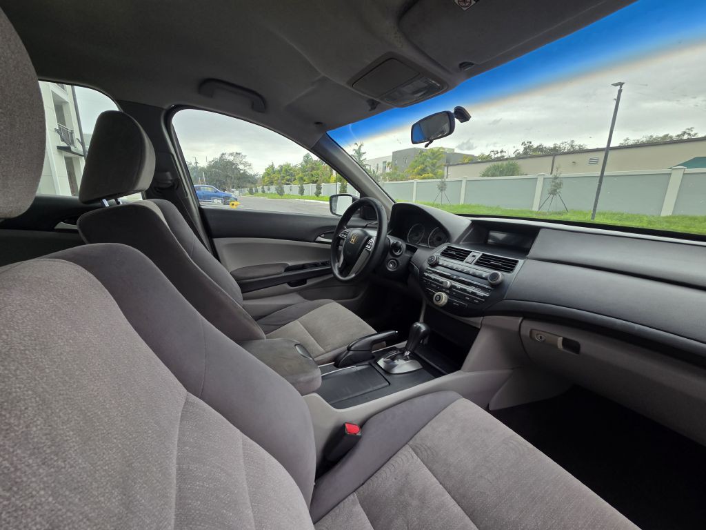 2008 Honda Accord Image 32