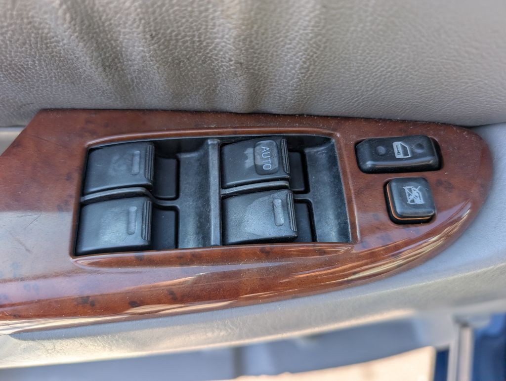 2004 Toyota Sienna Image 33