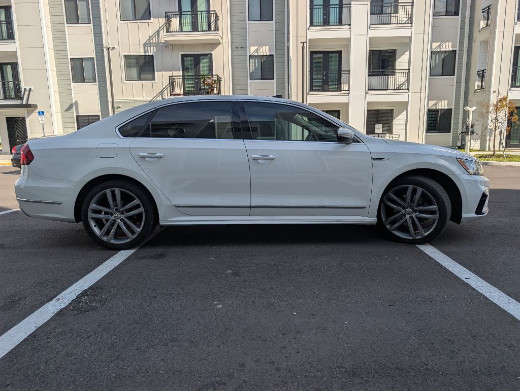 2019 Volkswagen Passat Image 5