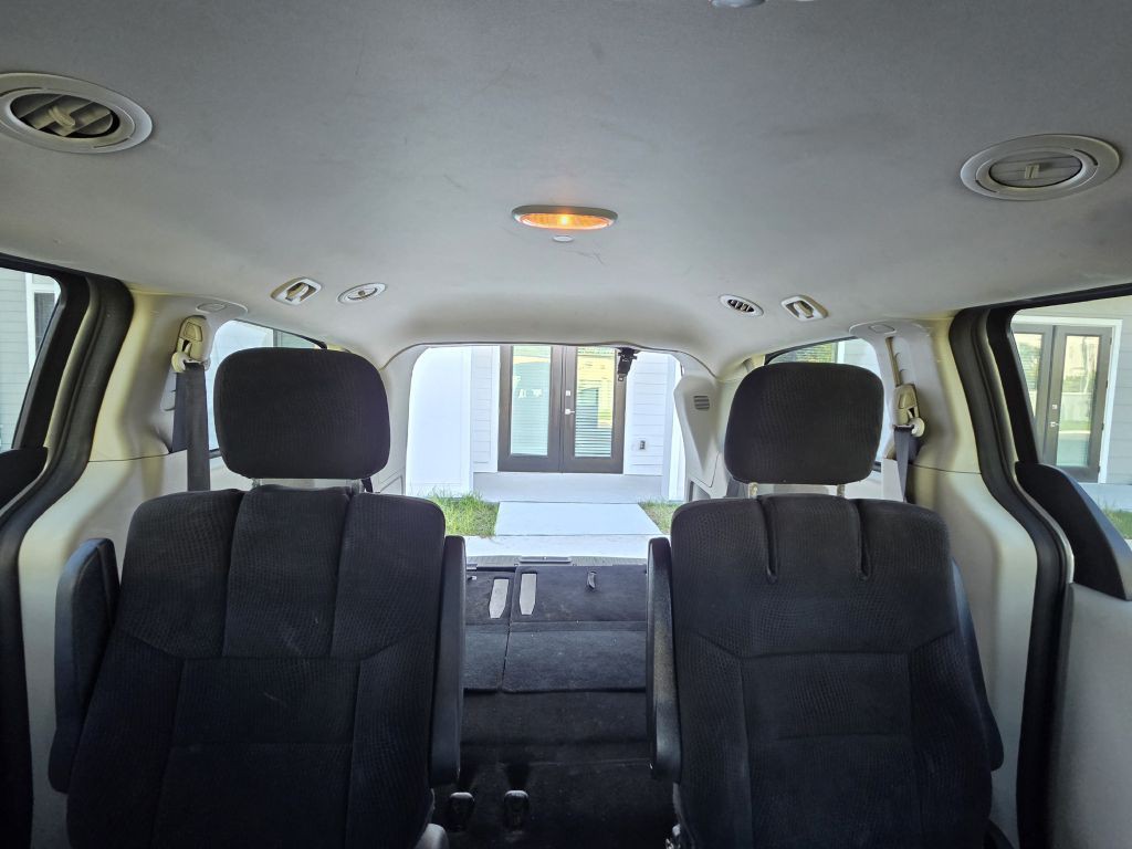 2014 Dodge Grand Caravan Image 21