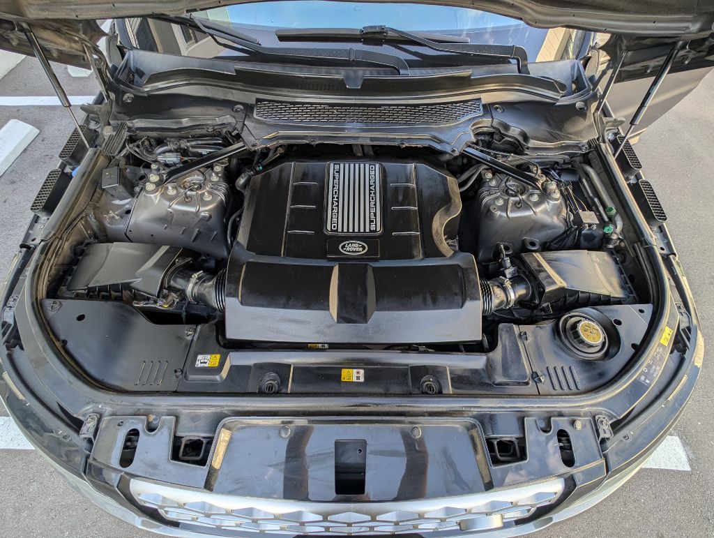 2016 Land Rover Range Rover Sport Image 13