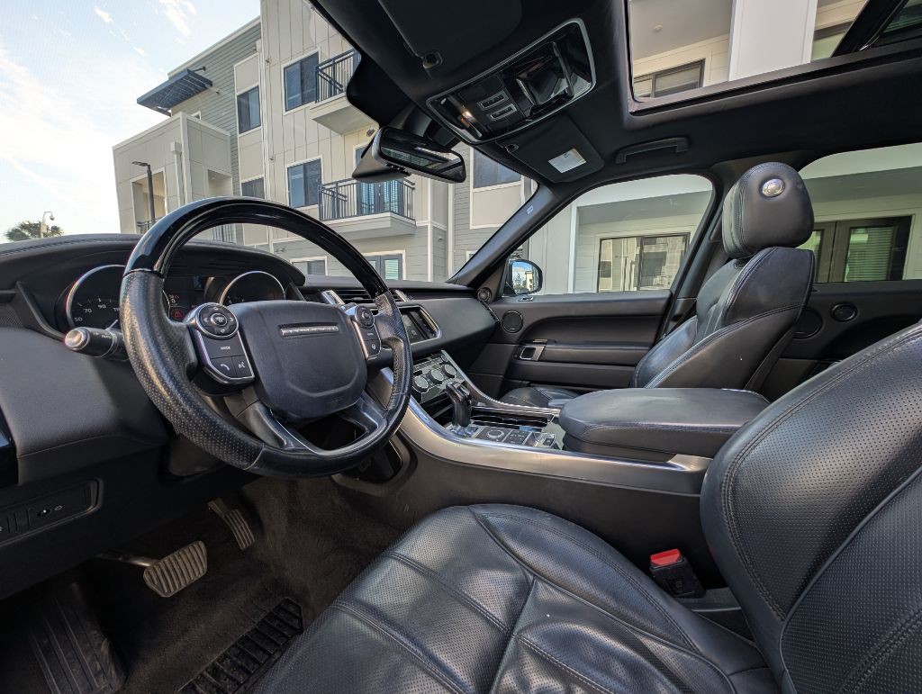 2016 Land Rover Range Rover Sport Image 17