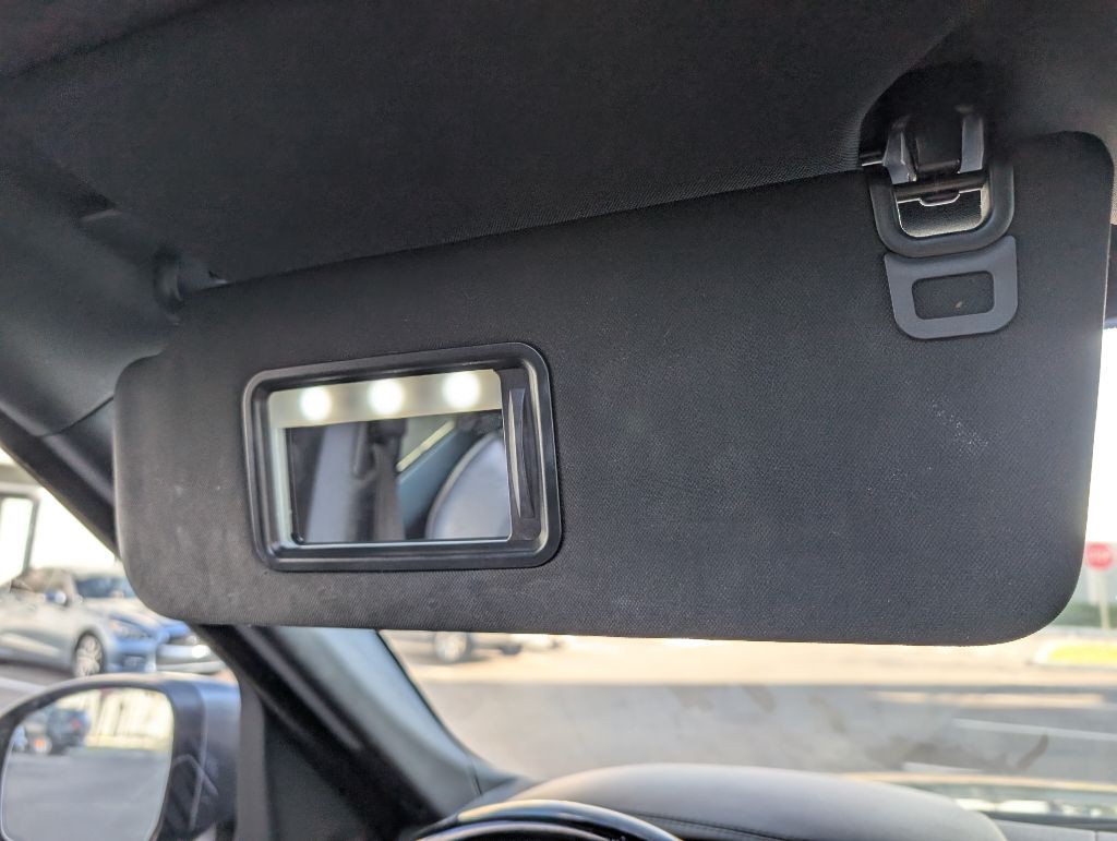 2016 Land Rover Range Rover Sport Image 32