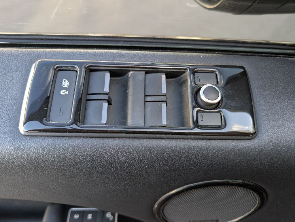 2016 Land Rover Range Rover Sport Image 39