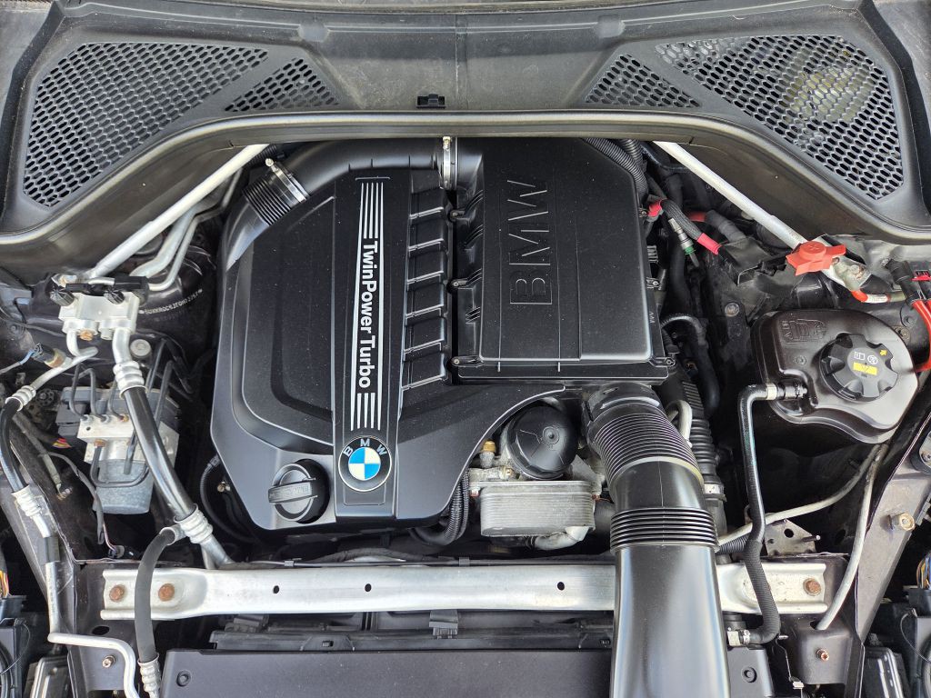 2014 BMW X5 Image 16