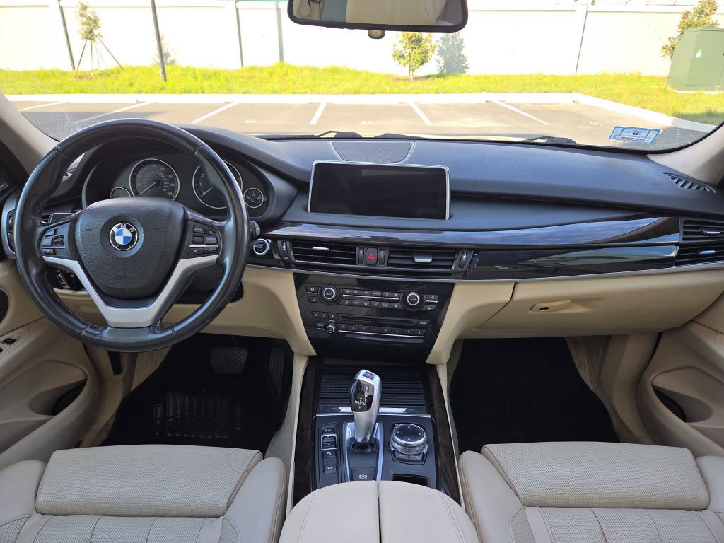 2014 BMW X5 Image 24