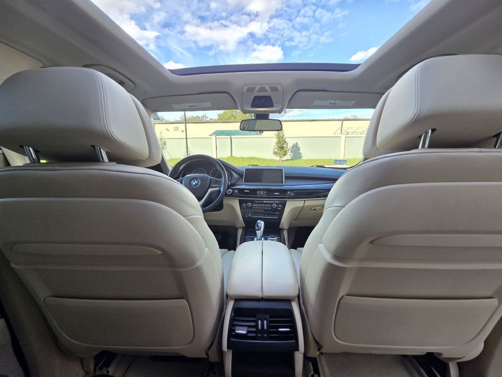 2014 BMW X5 Image 25