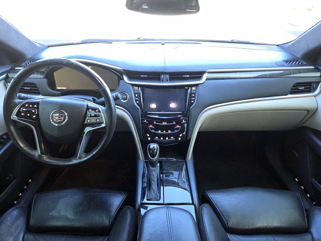 2014 Cadillac XTS Image 16