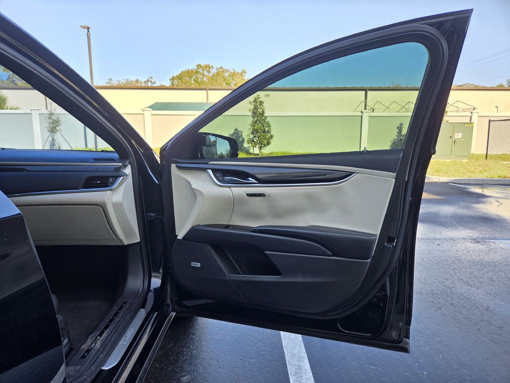 2014 Cadillac XTS Image 31