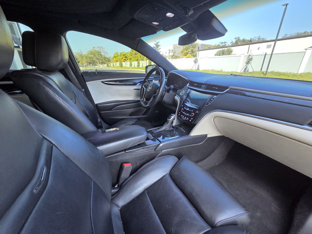 2014 Cadillac XTS Image 32