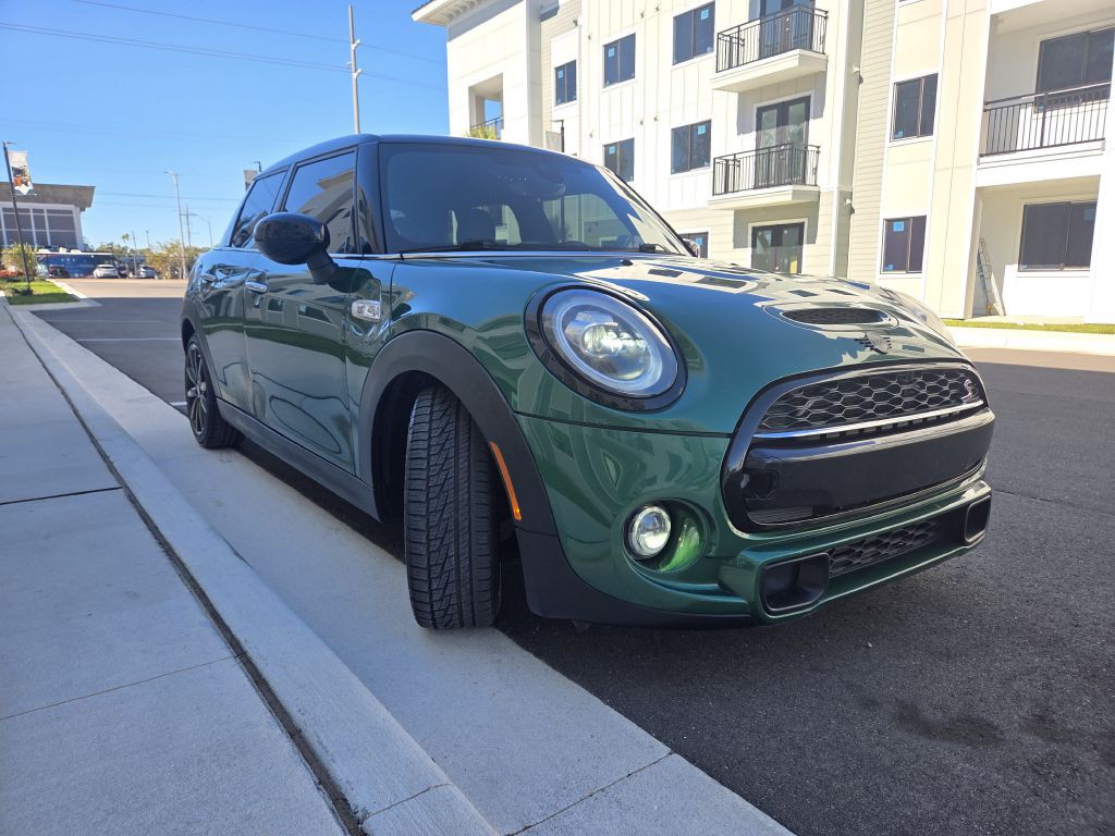 2020 MINI Cooper Image 4