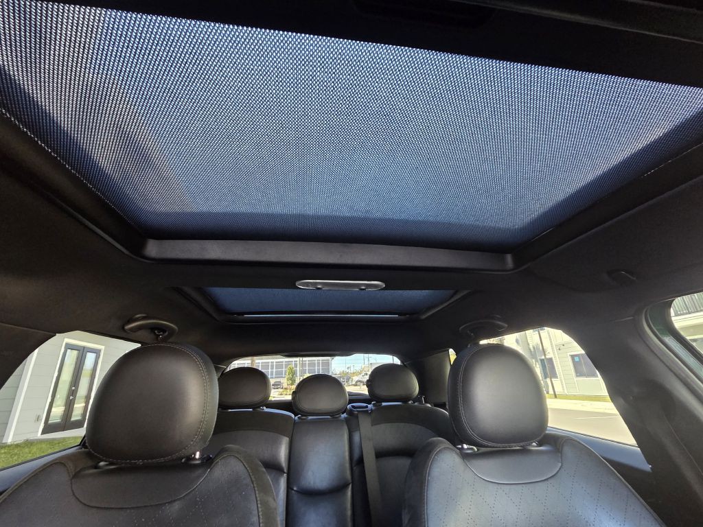2020 MINI Cooper Image 18