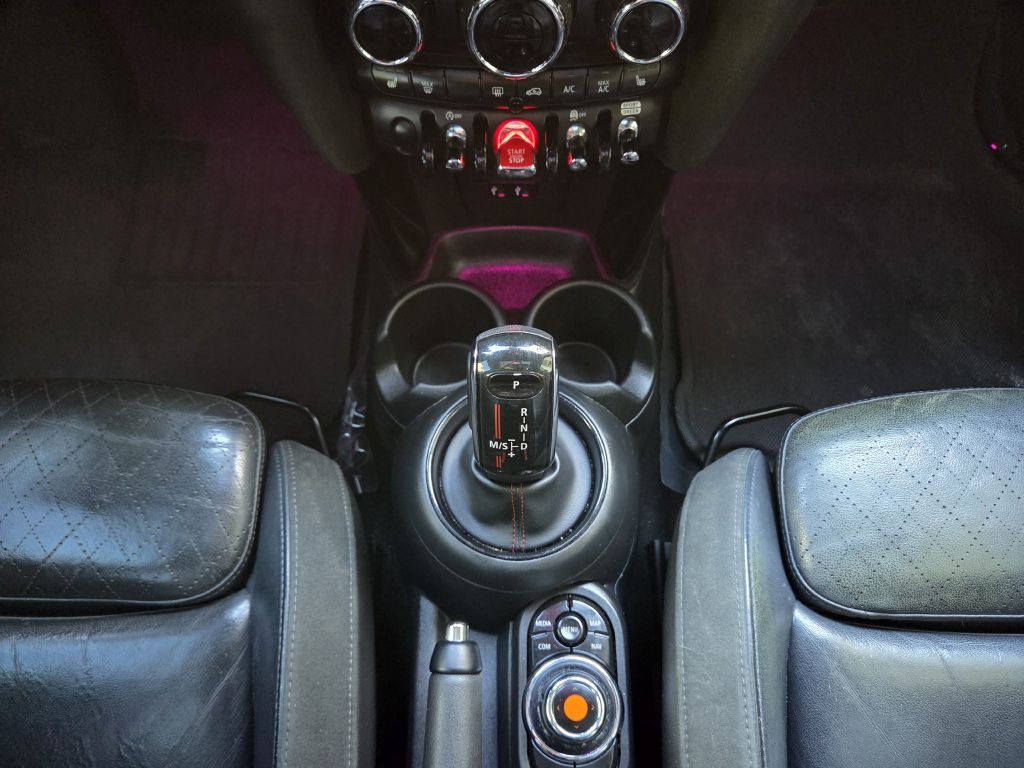 2020 MINI Cooper Image 42