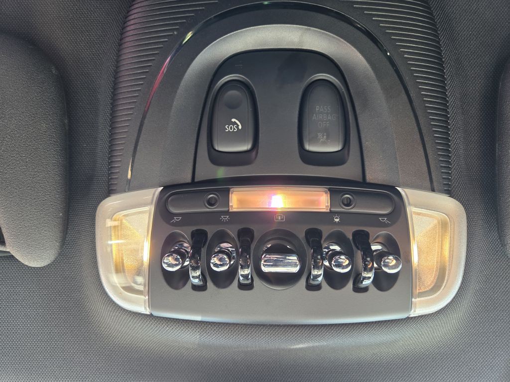 2020 MINI Cooper Image 49