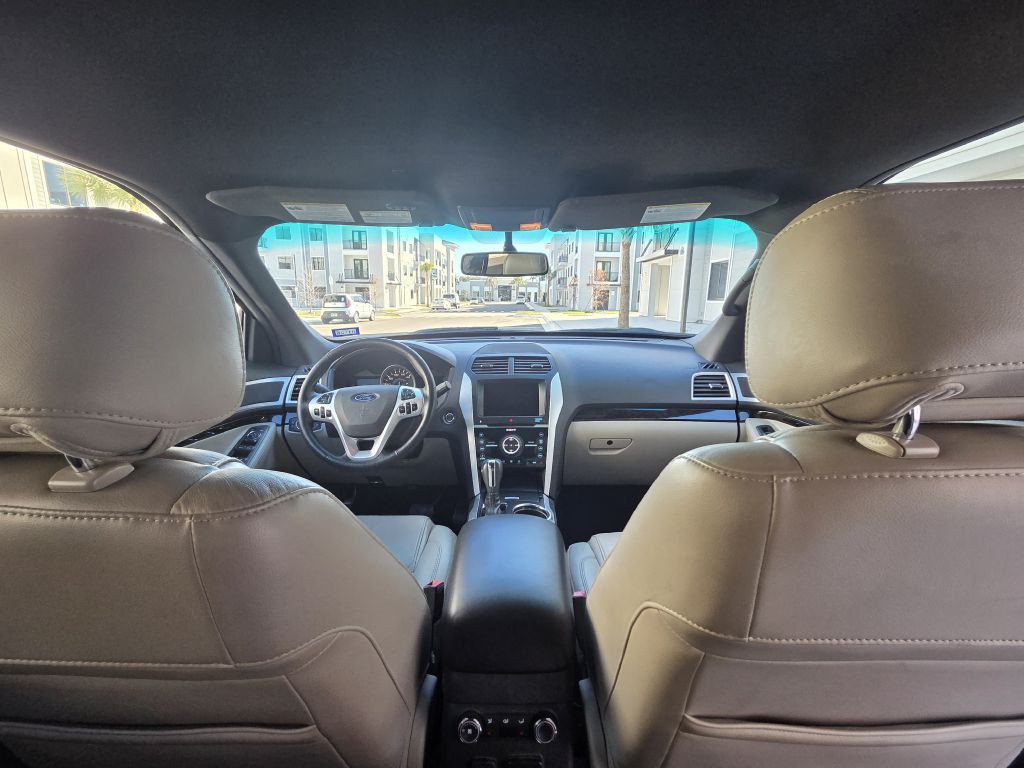 2014 Ford Explorer Image 19