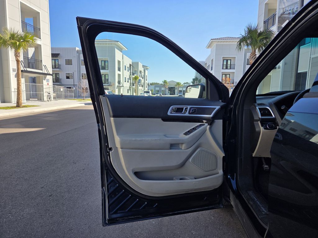 2014 Ford Explorer Image 33