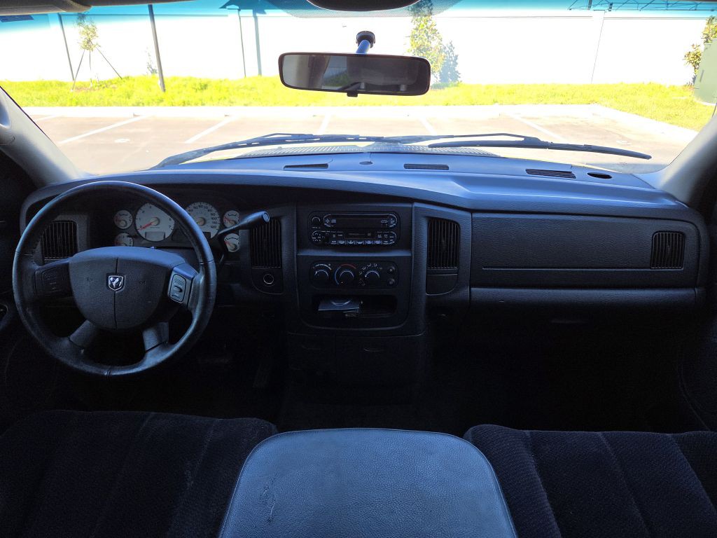 2004 Dodge Ram 1500 Image 30