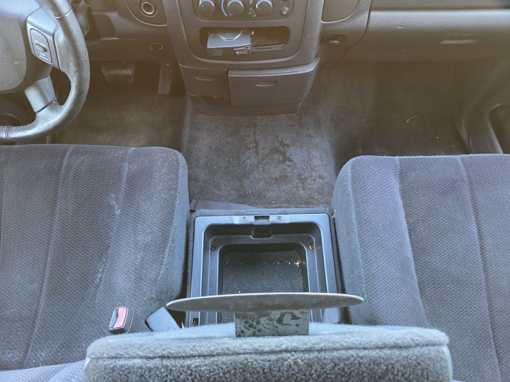 2004 Dodge Ram 1500 Image 38