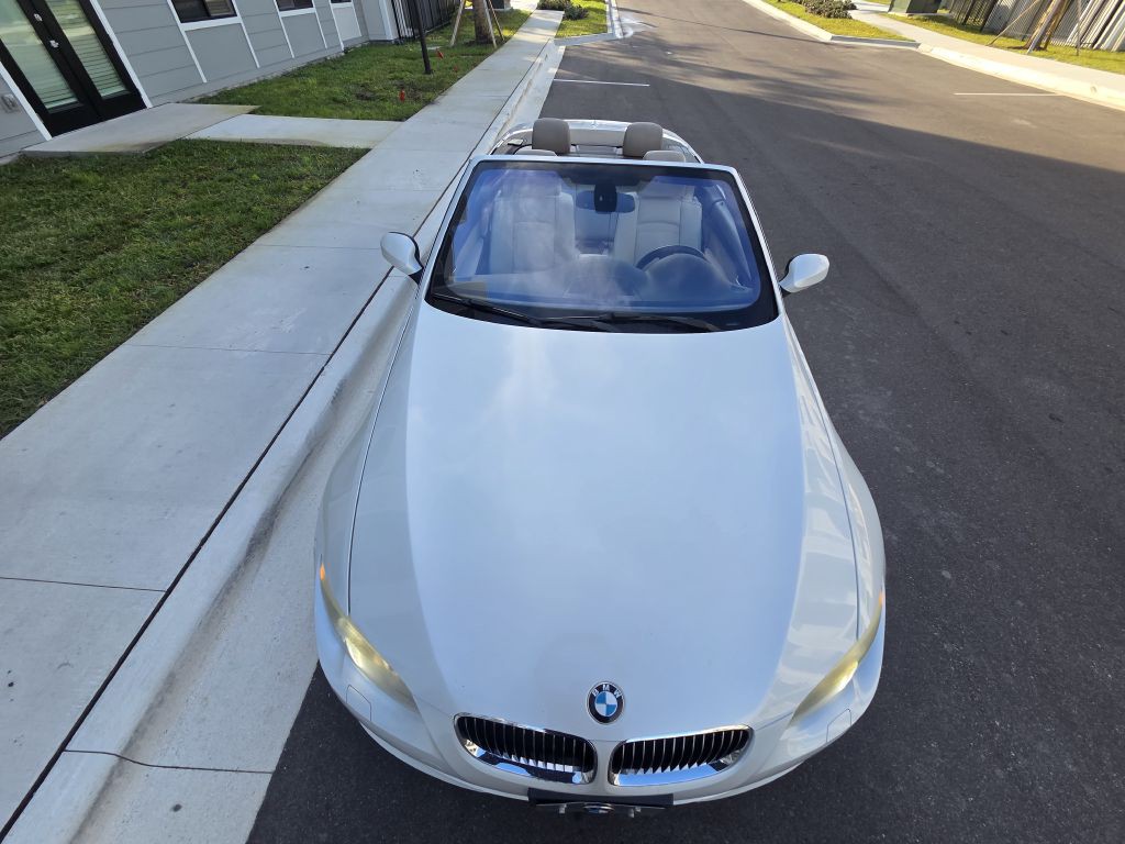 2012 BMW 3 Series Image 6