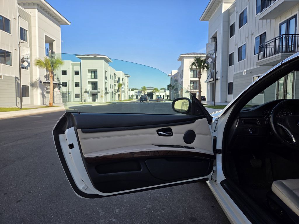 2012 BMW 3 Series Image 31