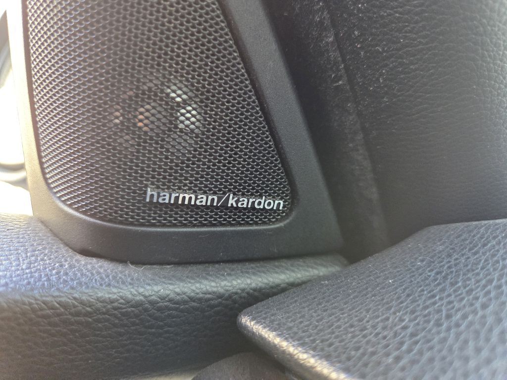 2012 BMW 3 Series Image 49