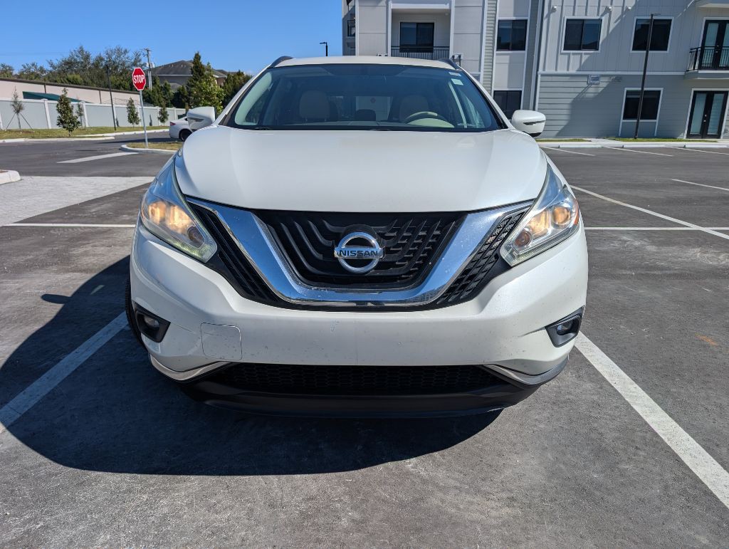 2017 Nissan Murano Image 2