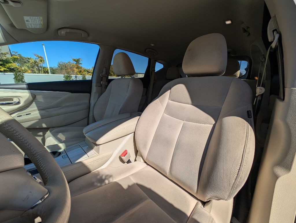 2017 Nissan Murano Image 16