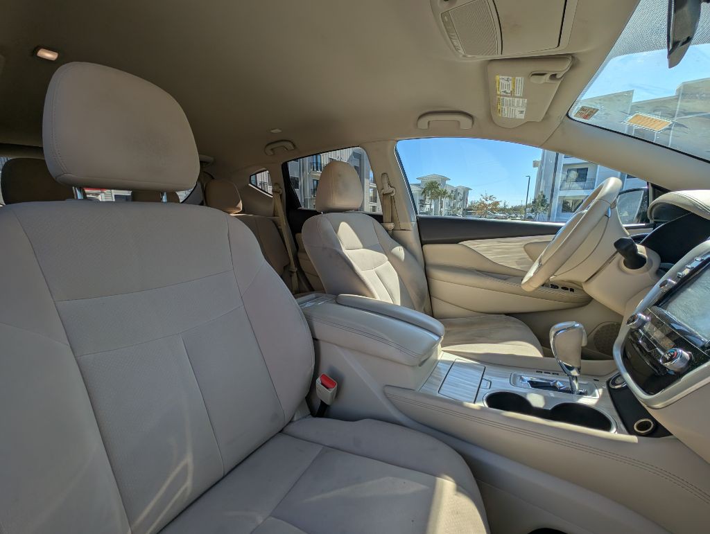 2017 Nissan Murano Image 24