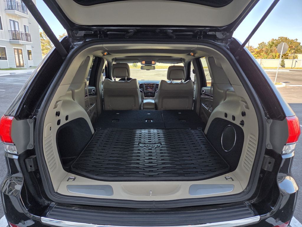 2014 Jeep Grand Cherokee Image 16