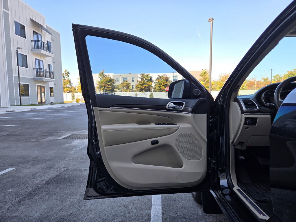 2014 Jeep Grand Cherokee Image 31