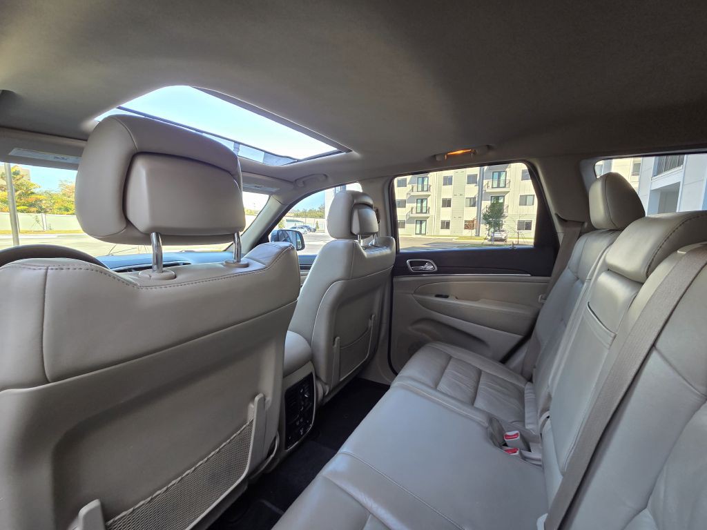 2014 Jeep Grand Cherokee Image 35