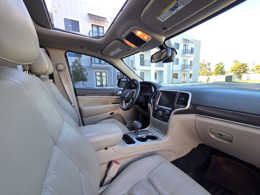 2014 Jeep Grand Cherokee Image 41
