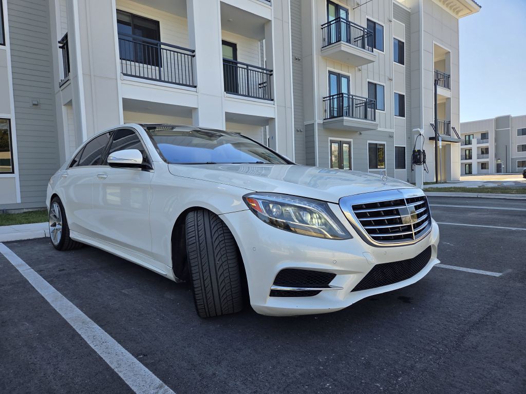 2014 Mercedes-Benz S-Class Image 4