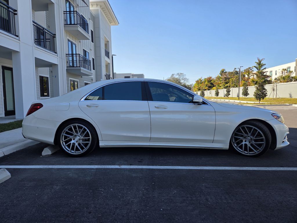 2014 Mercedes-Benz S-Class Image 5