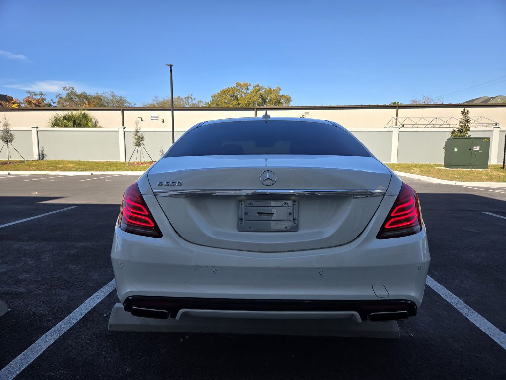 2014 Mercedes-Benz S-Class Image 7