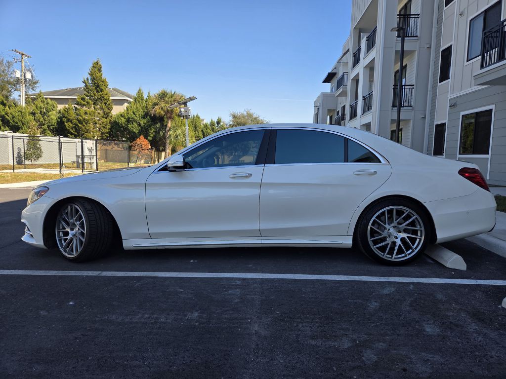 2014 Mercedes-Benz S-Class Image 10
