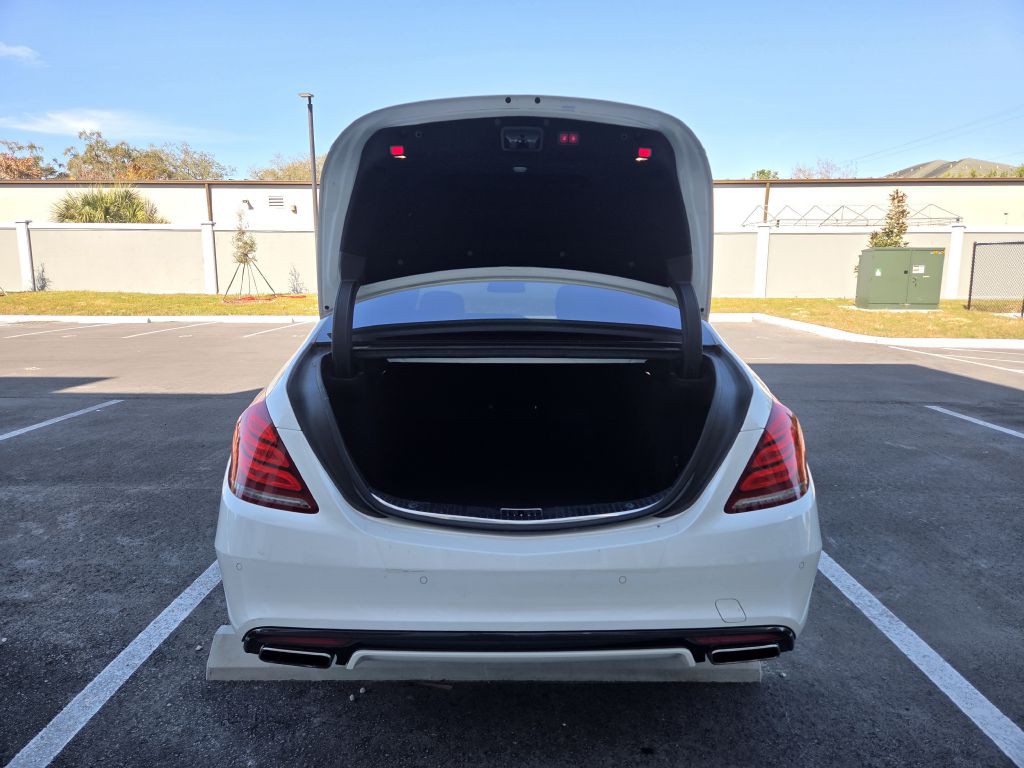 2014 Mercedes-Benz S-Class Image 11