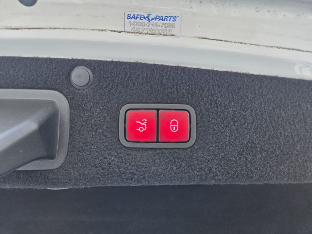 2014 Mercedes-Benz S-Class Image 13