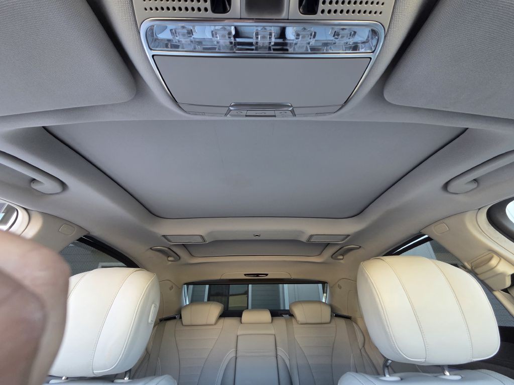 2014 Mercedes-Benz S-Class Image 20