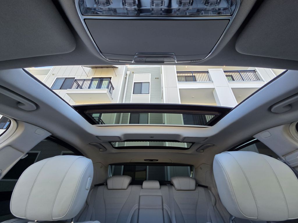 2014 Mercedes-Benz S-Class Image 22