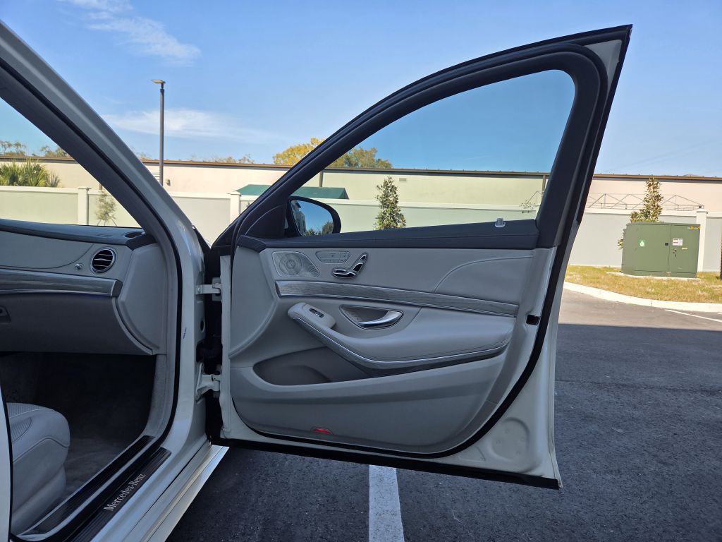 2014 Mercedes-Benz S-Class Image 41