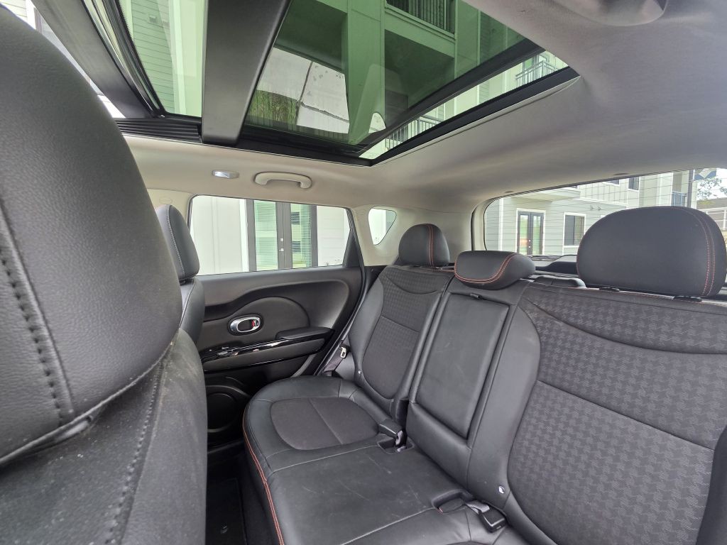 2018 Kia Soul Image 35