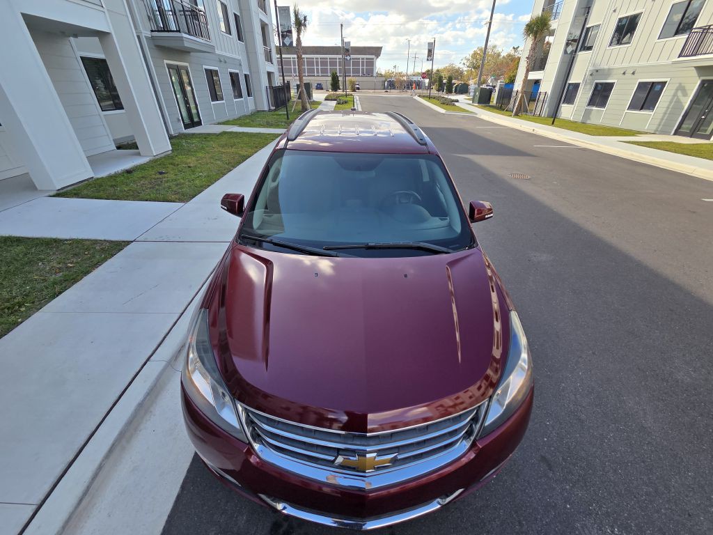 2017 Chevrolet Traverse Image 3