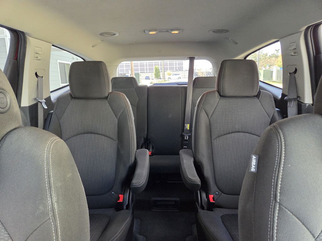 2017 Chevrolet Traverse Image 21