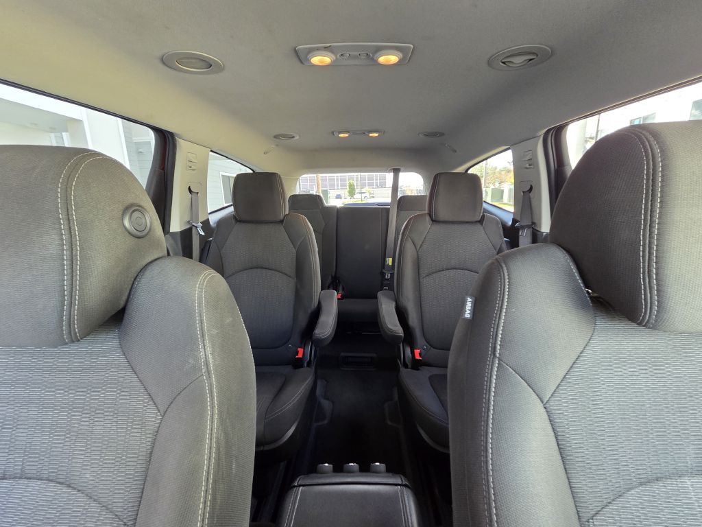 2017 Chevrolet Traverse Image 22