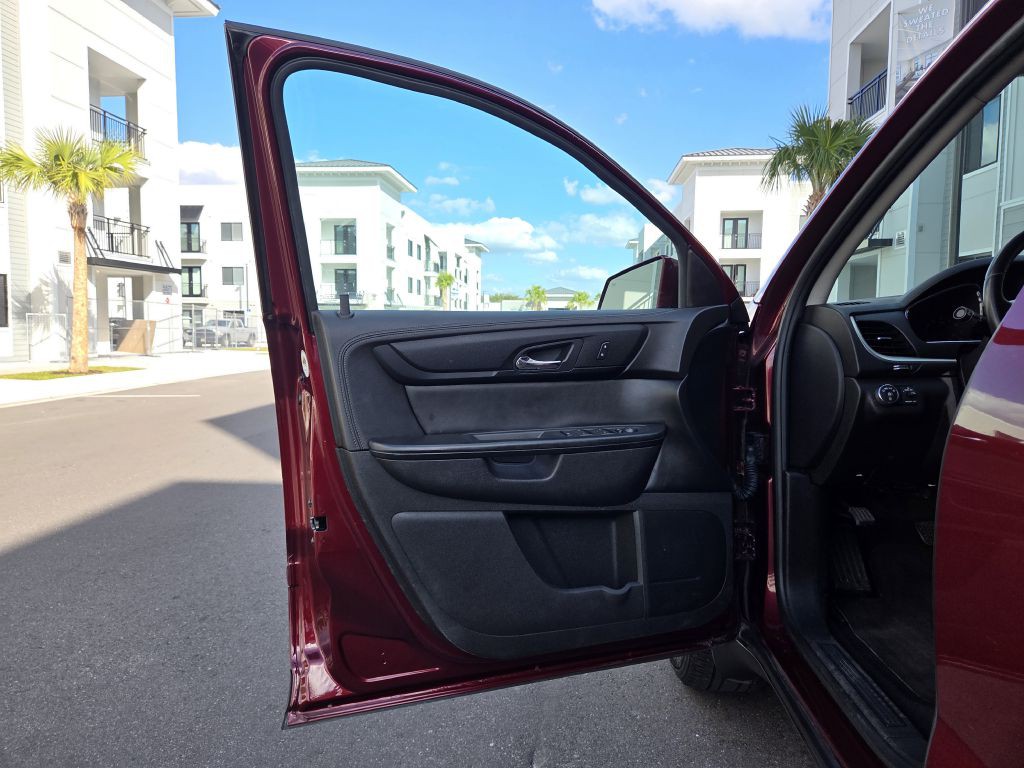 2017 Chevrolet Traverse Image 26