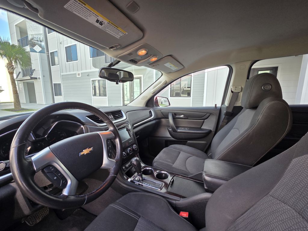 2017 Chevrolet Traverse Image 27